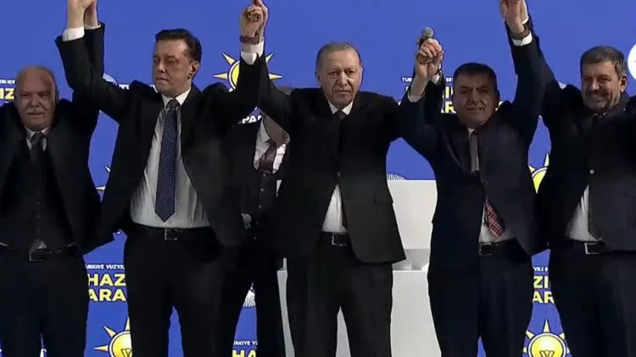 AK Parti Eskişehir adaylarını açıkladı -