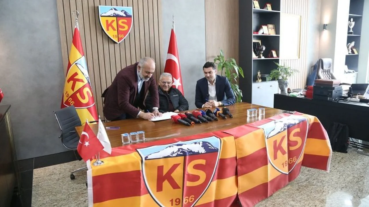 Başkan Büyükkılıç: "Kayserispor bizim bir değerimiz, bir markamız" -