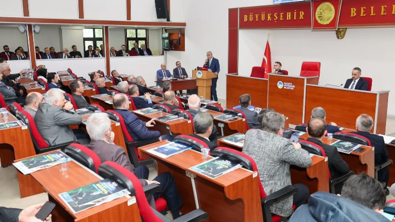 Başkan Yüce Sakarya Meclisi'nden seslendi: İlk günkü aşkla buradayız -