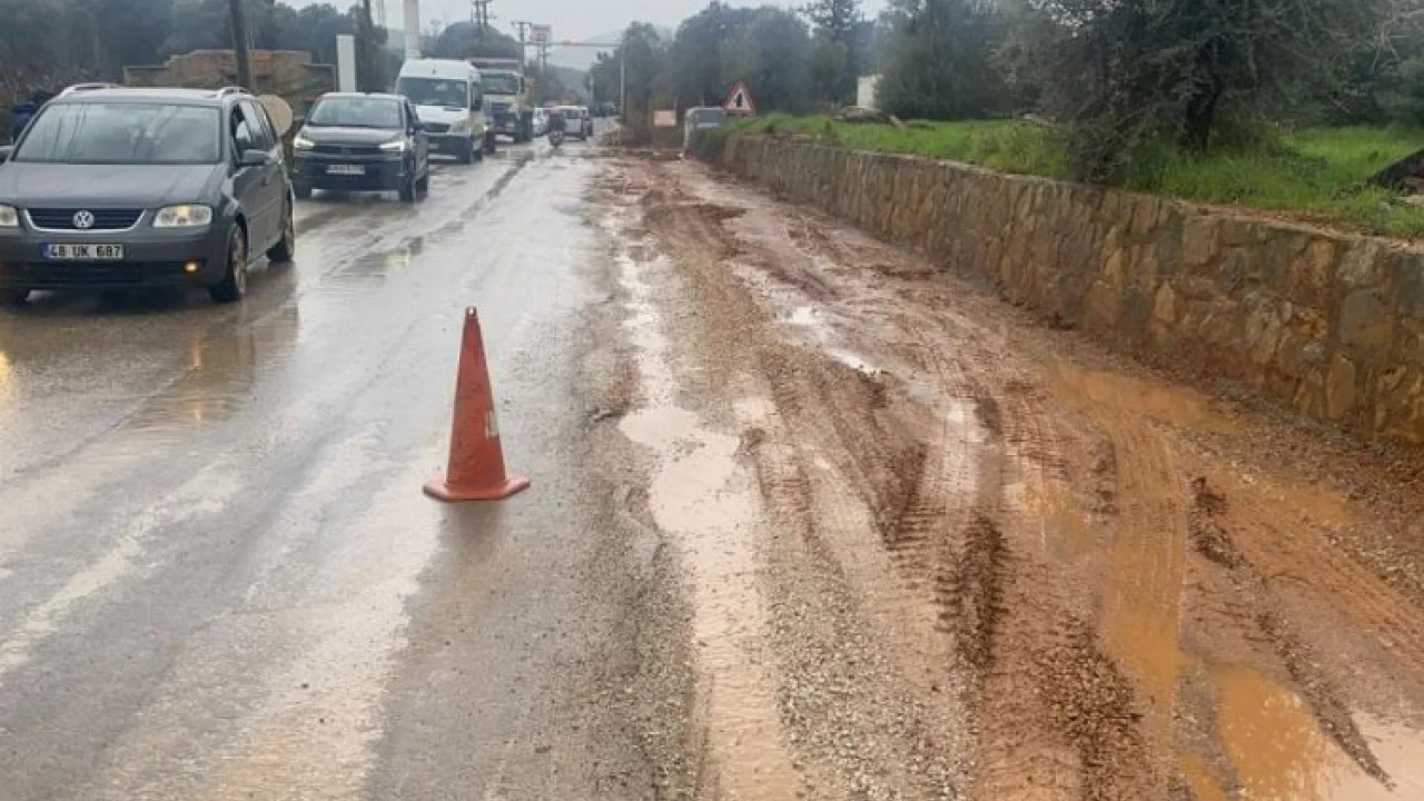 Bodrum Kızılağaç Yolunda bakım çalışması -