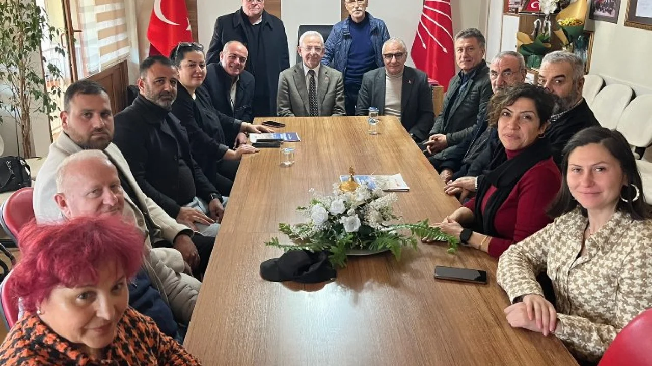 Bursa Gemlik'te Milletvekili Sarıbal'dan yeni başkan Pehlivan'a ziyaret -