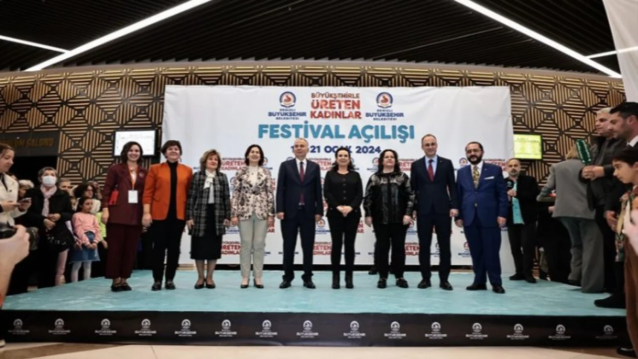 Denizli üreten kadınların yanında -