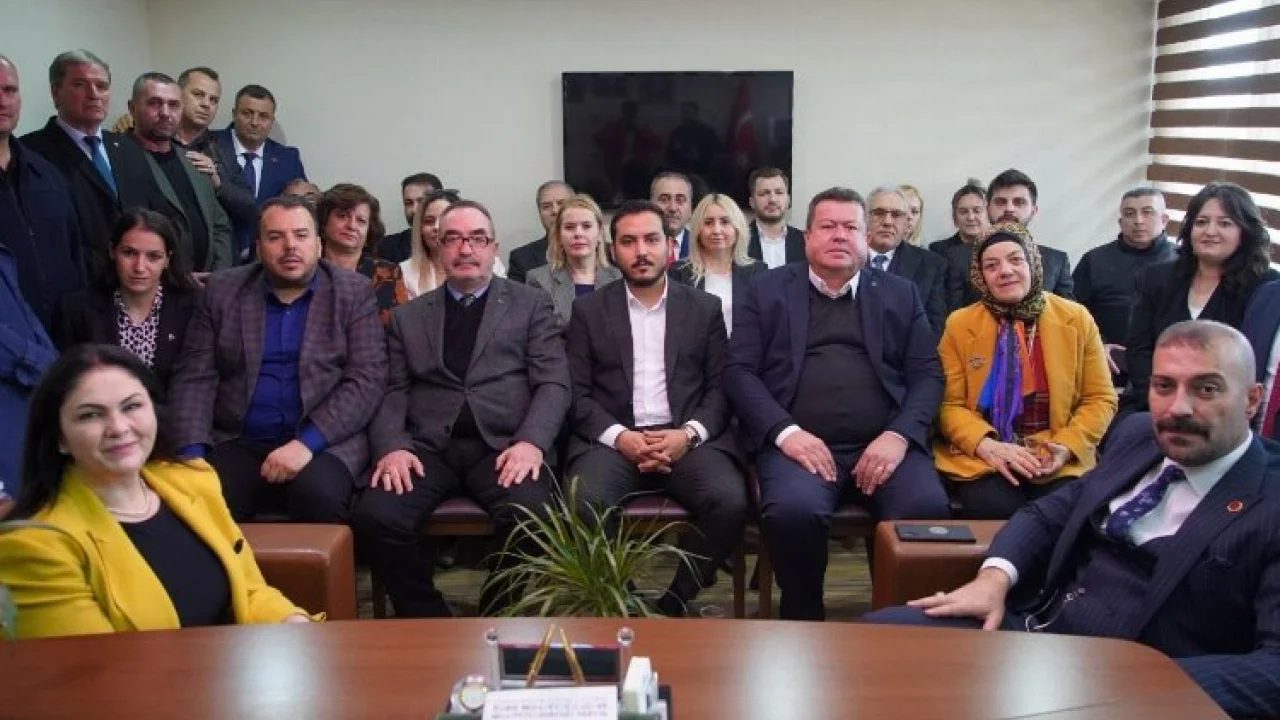 Edirne'de Belgin İba'dan ittifak ortağı MHP'ye ziyaret -
