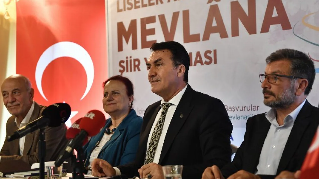 Gençlerin Mevlana sevgisi satırlara döküldü -