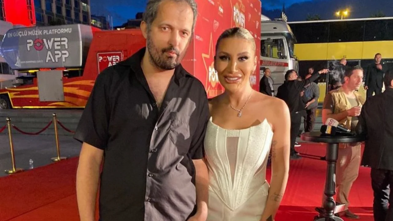 İrem Derici’nin en ‘yakın’ takipçisi -