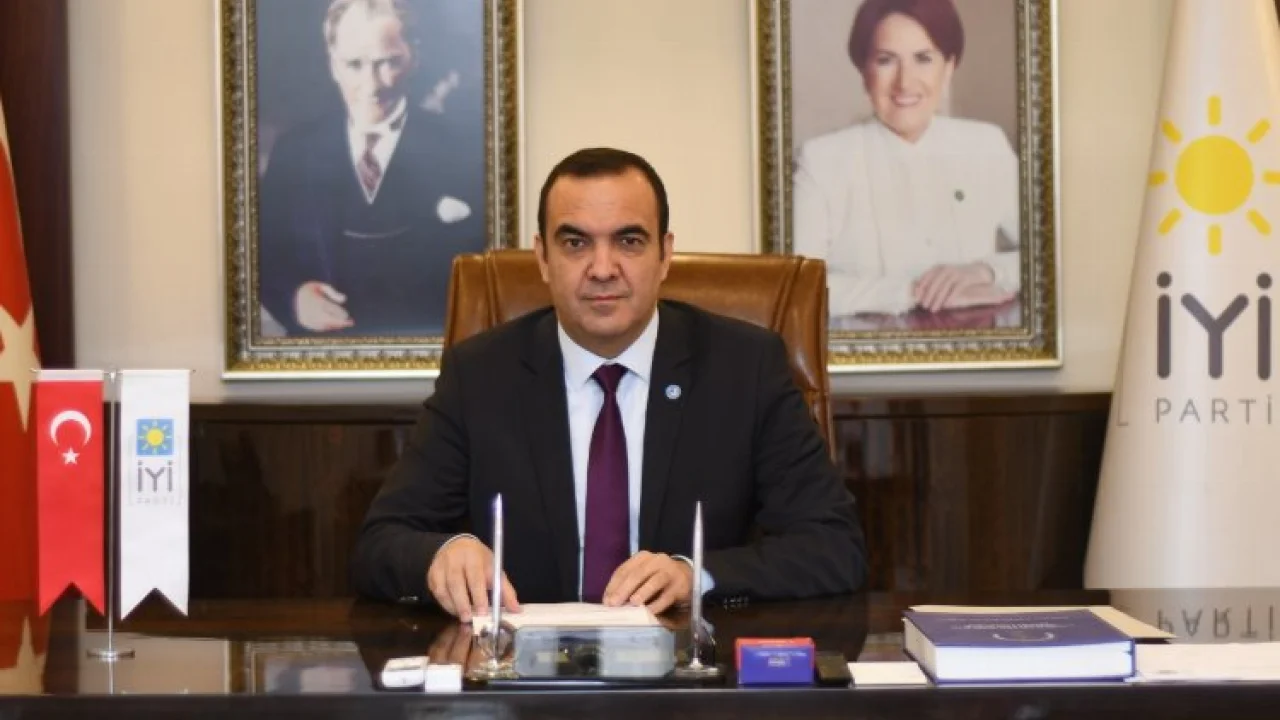 İYİ Parti İzmir görevinin başında -