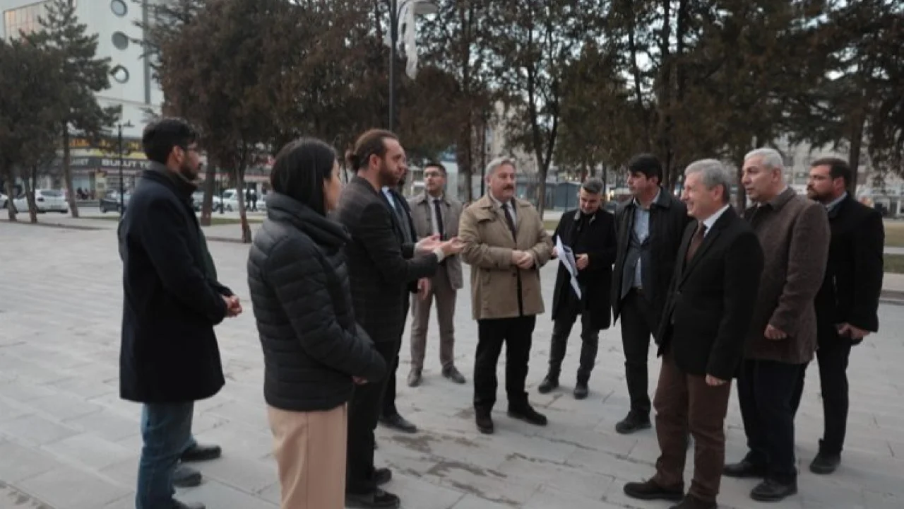 Kayseri Melikgazi Nazmi Toker Okulu'nu restore ediyor -