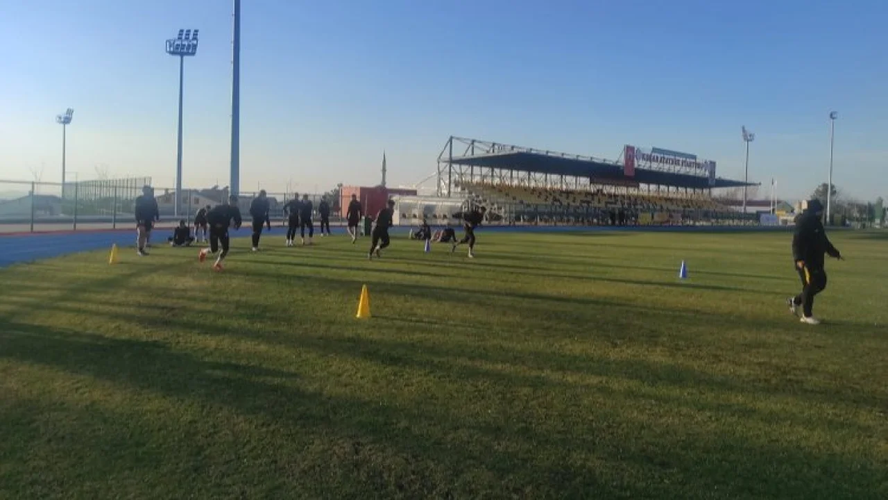 Keşanspor Babaeskispor maçına hazırlanıyor -