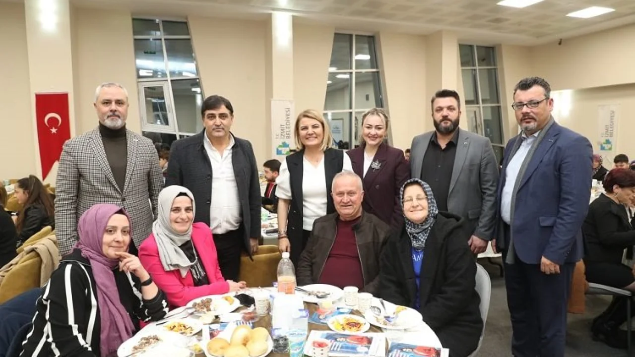 Kocaeli İzmit Belediyesi esnaf için çalışıyor -