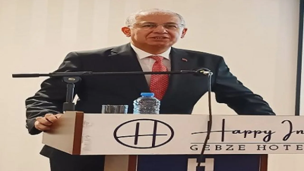 KOÜ Rektörü Gebze’de Kariyer Günleri Fuarı Lasmanına katıldı