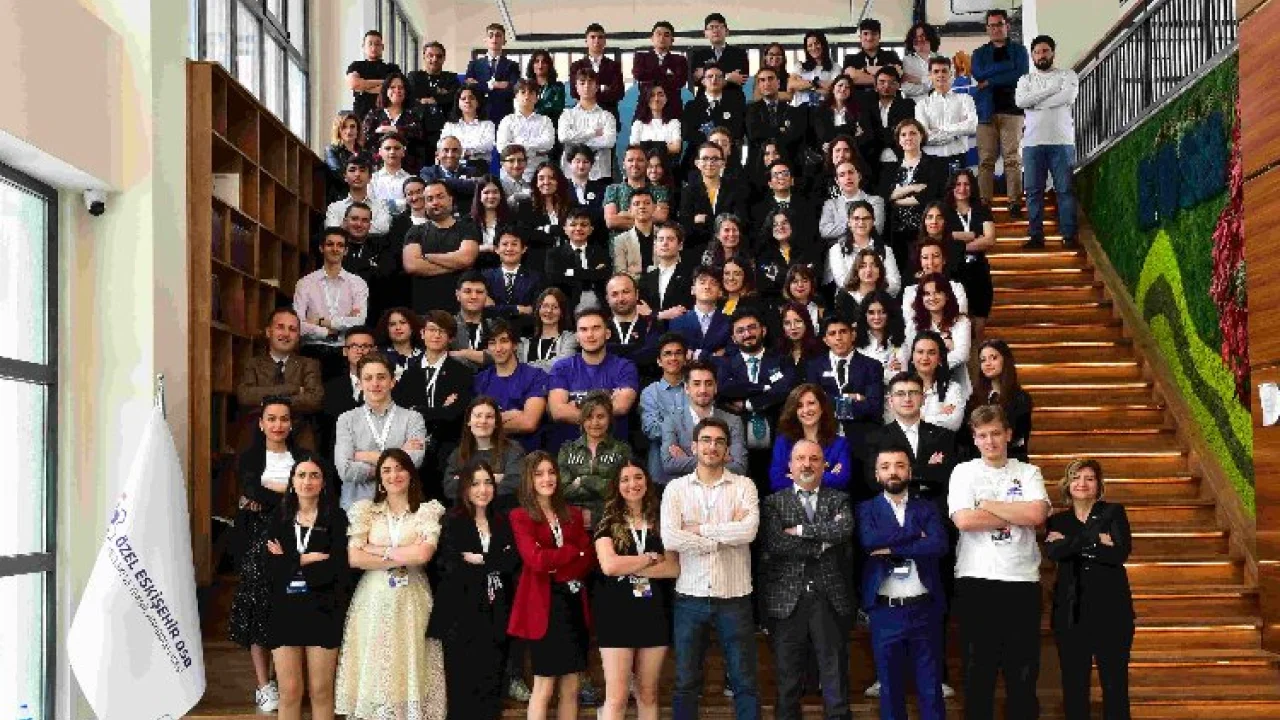 Liseli gençler 81 ile yayıldı... Gençbizz şirketlerini kurdu -