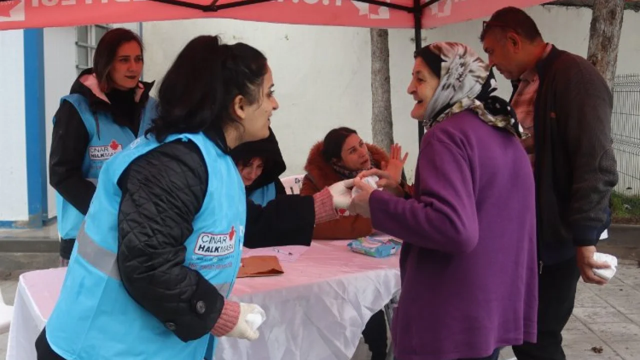 ‘Sen Anlat İzmit’ bu kez Yenimahalle sakinlerini dinledi -