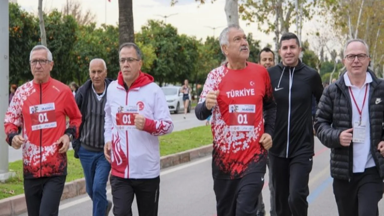 Uluslararası 14. Adana Kurtuluş Yarı Maratonu'na rekor katılım -