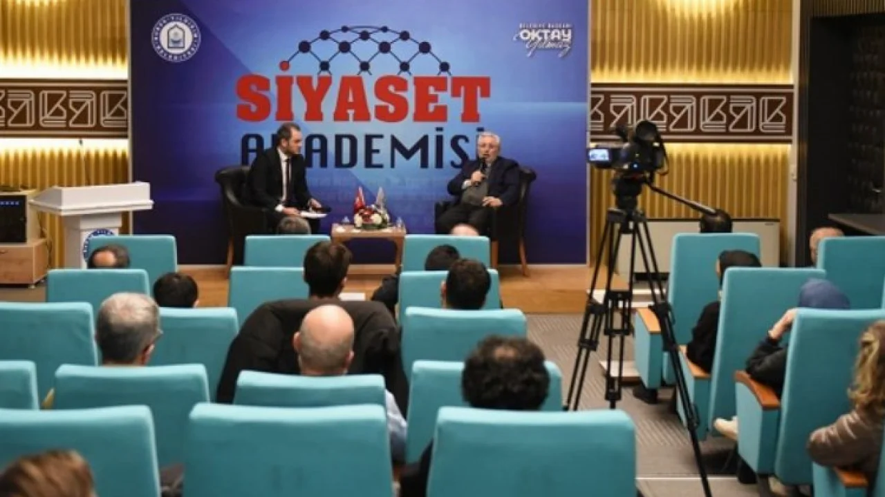 Yıldırım'da Siyaset Akademisi başladı -