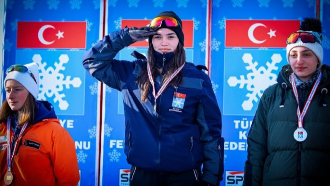 Yüksekova kayak sporuna ev sahipliği yaptı -