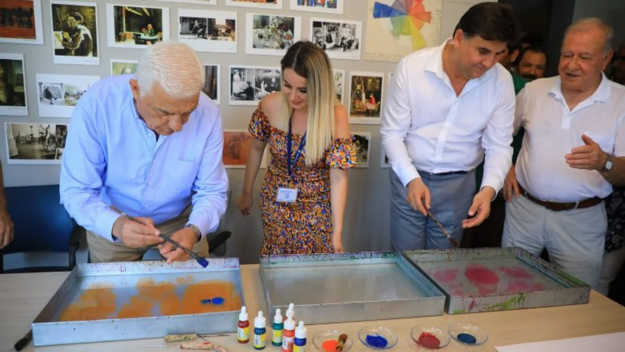 100 Yaş Evleri'nde ikinci baharı yaşıyorlar -