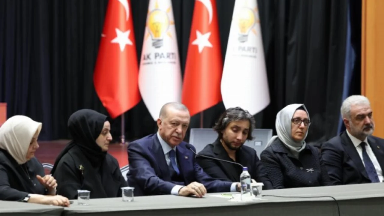 Cumhurbaşkanı Erdoğan'dan İstanbul'a taziye ziyareti -