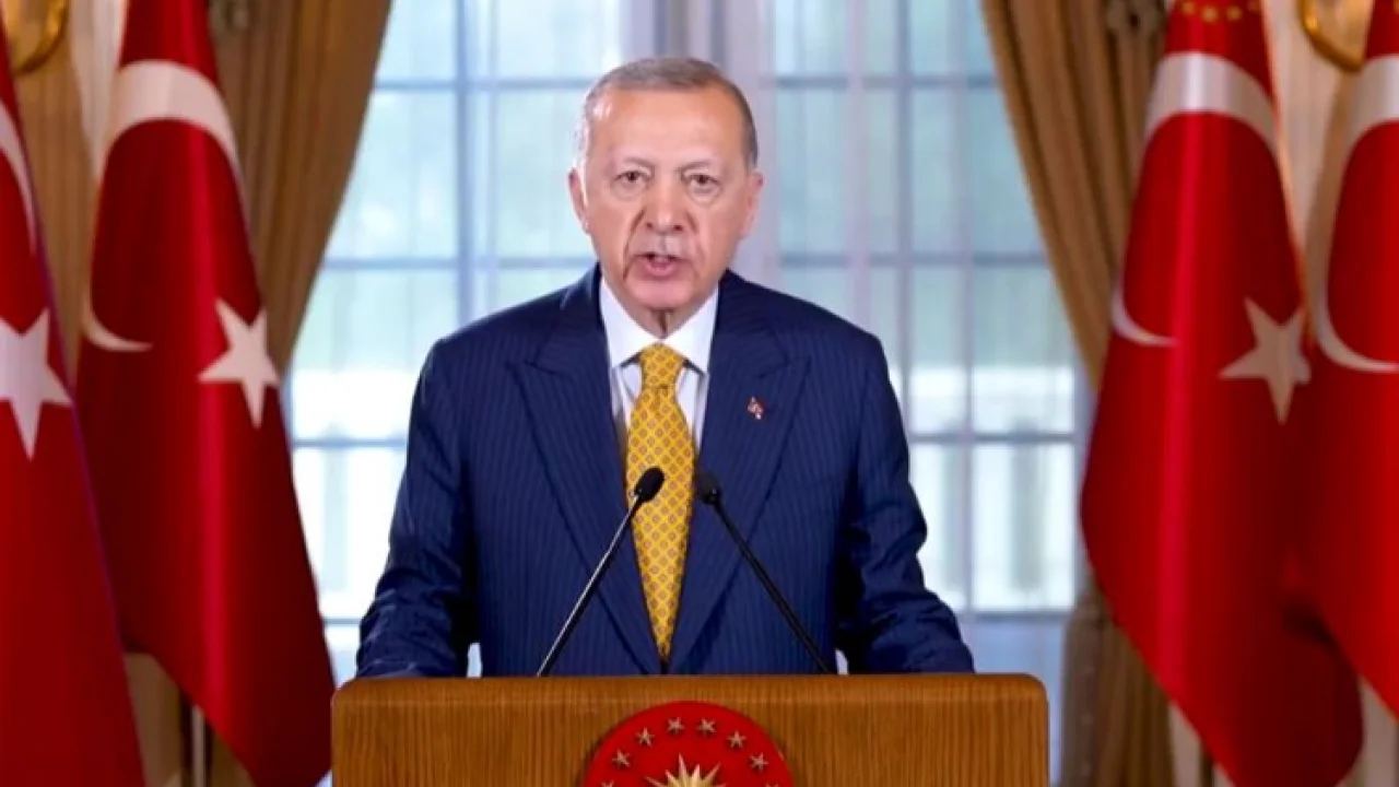 Erdoğan'dan zirveye mesaj: Diplomasiye şans verilmeli -