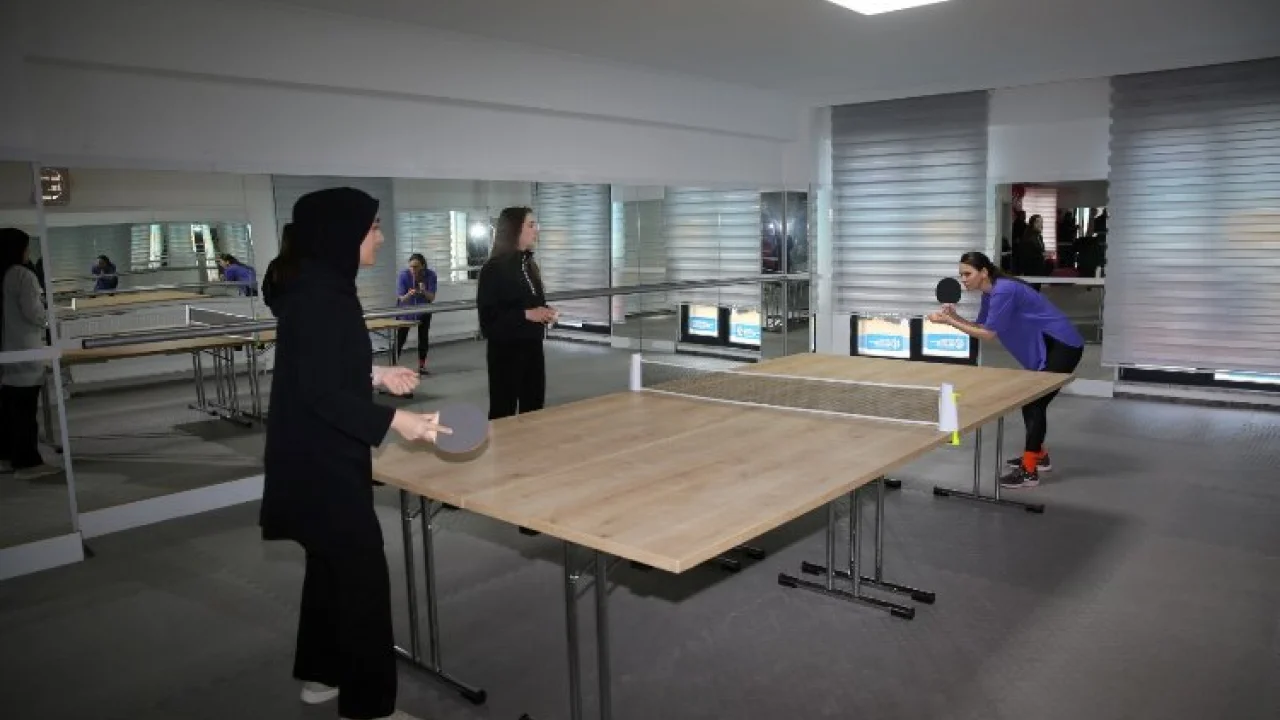 Günebakan Anne Şehir’de masa tenisi turnuvası -