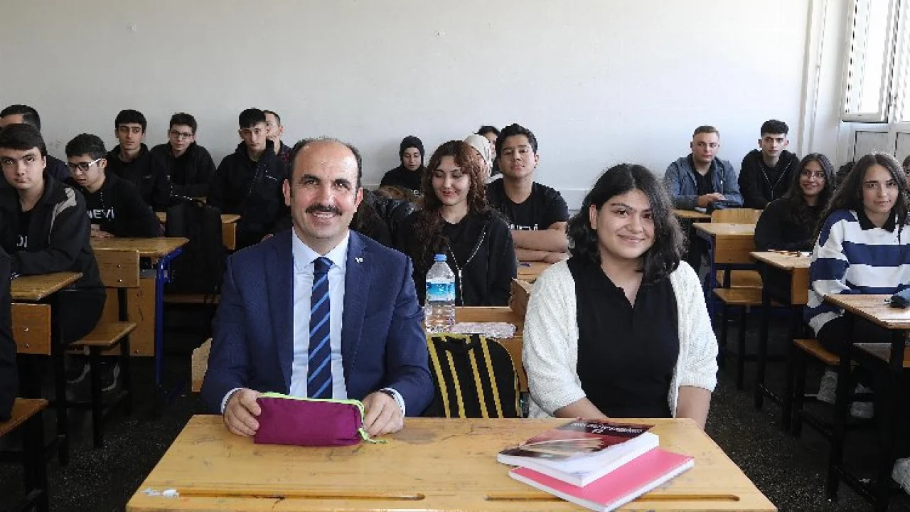 Konya'da üniversiteye hazırlanan öğrencilere ikinci ödeme -