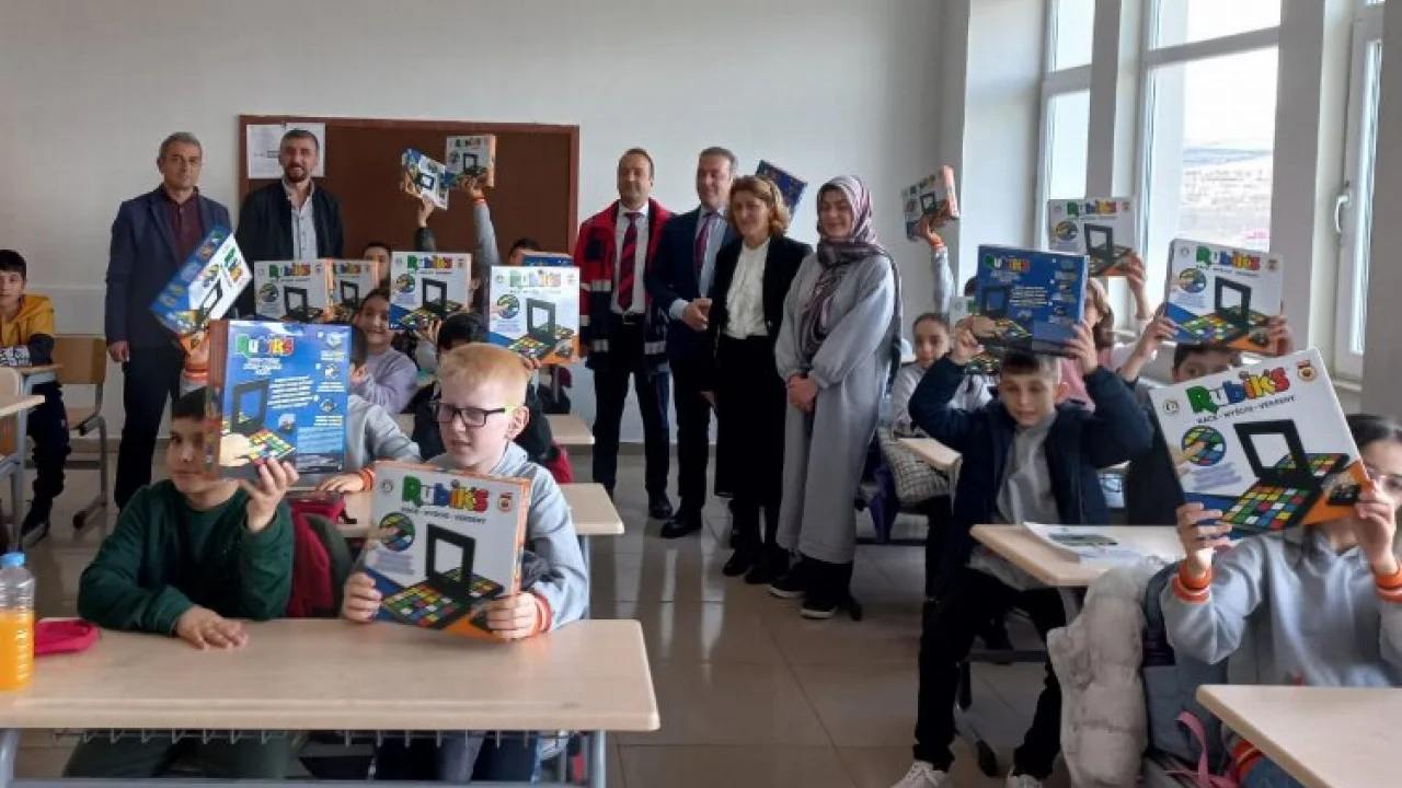Malatya'dan öğrencilere moral hediyesi -