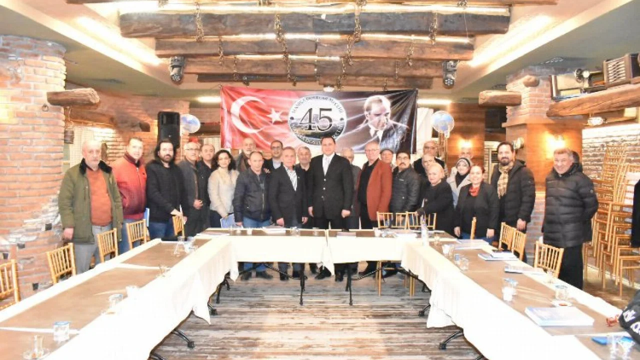 Manisa Dostlar Meclisinin konuğu Erdinç Karaköse -