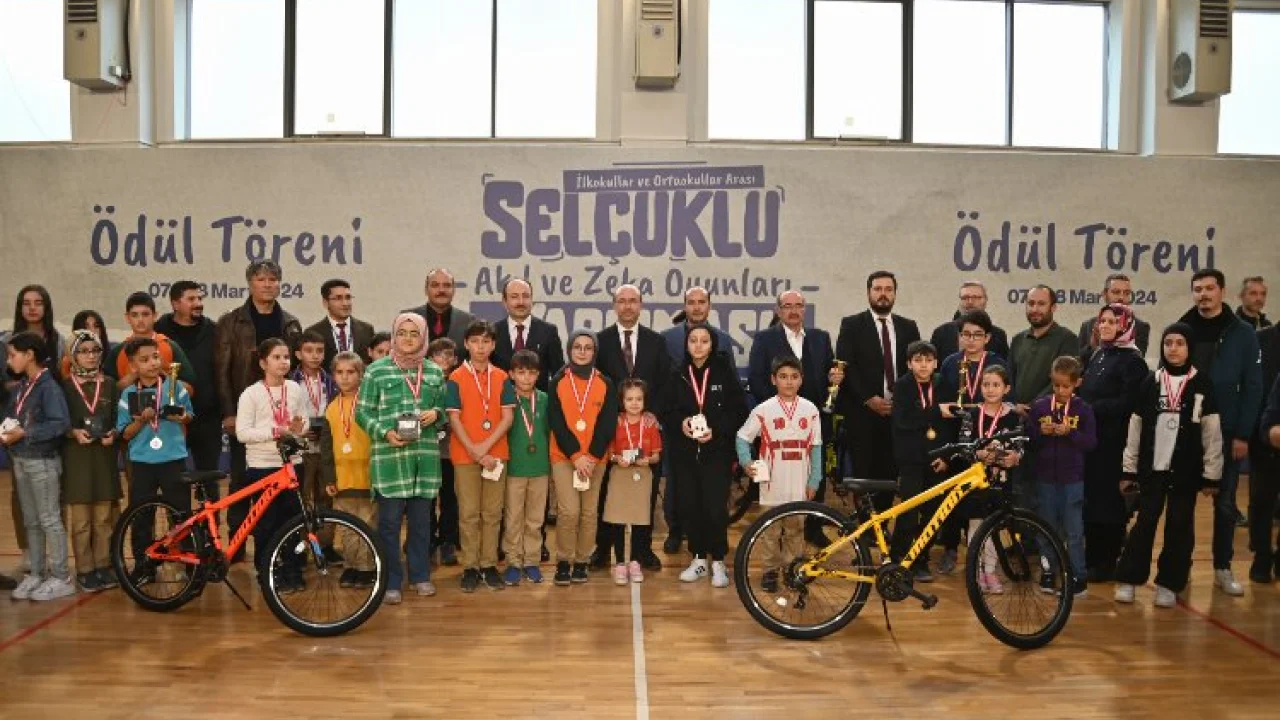Akıl, zeka oyunları ödülleri sahiplerini buldu -