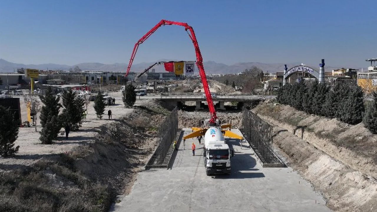 Başkan Altay Keçili Kanalı Islah Çalışması’nın temelini attı -