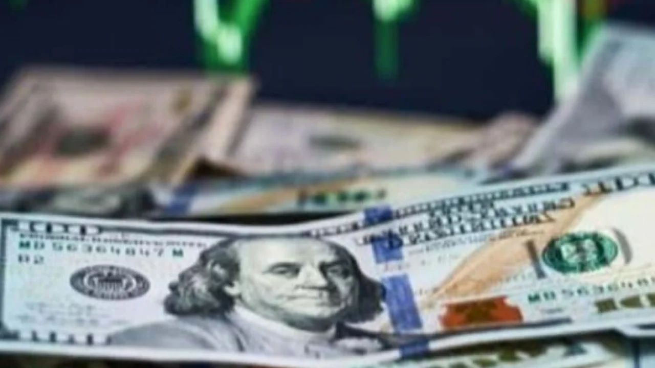 Dolar yeniden 32 TL'nin üstünde -