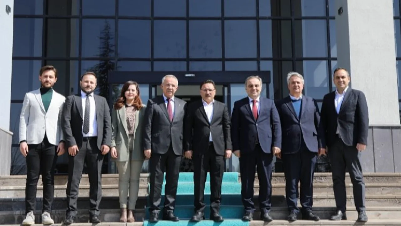 Erciyes Üniversitesi ile Turkuaz Seramik Arasında İş Birliği Protokolü -