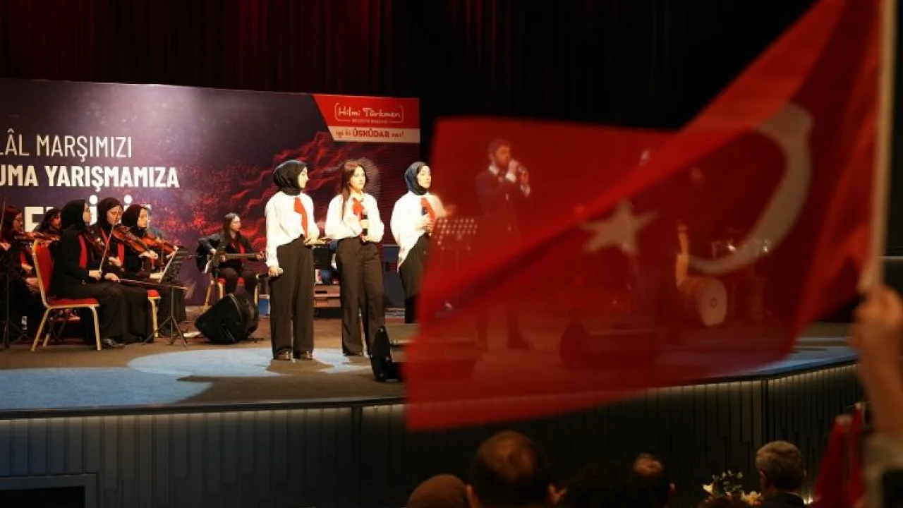 İstanbul Üsküdar'da marşımızı en güzel okuyanlar belirlendi -