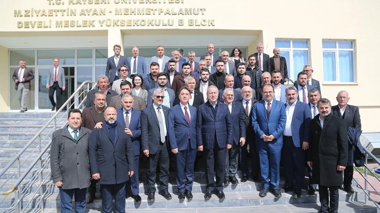 Kayseri Üniversitesi protokolle taçlandı -