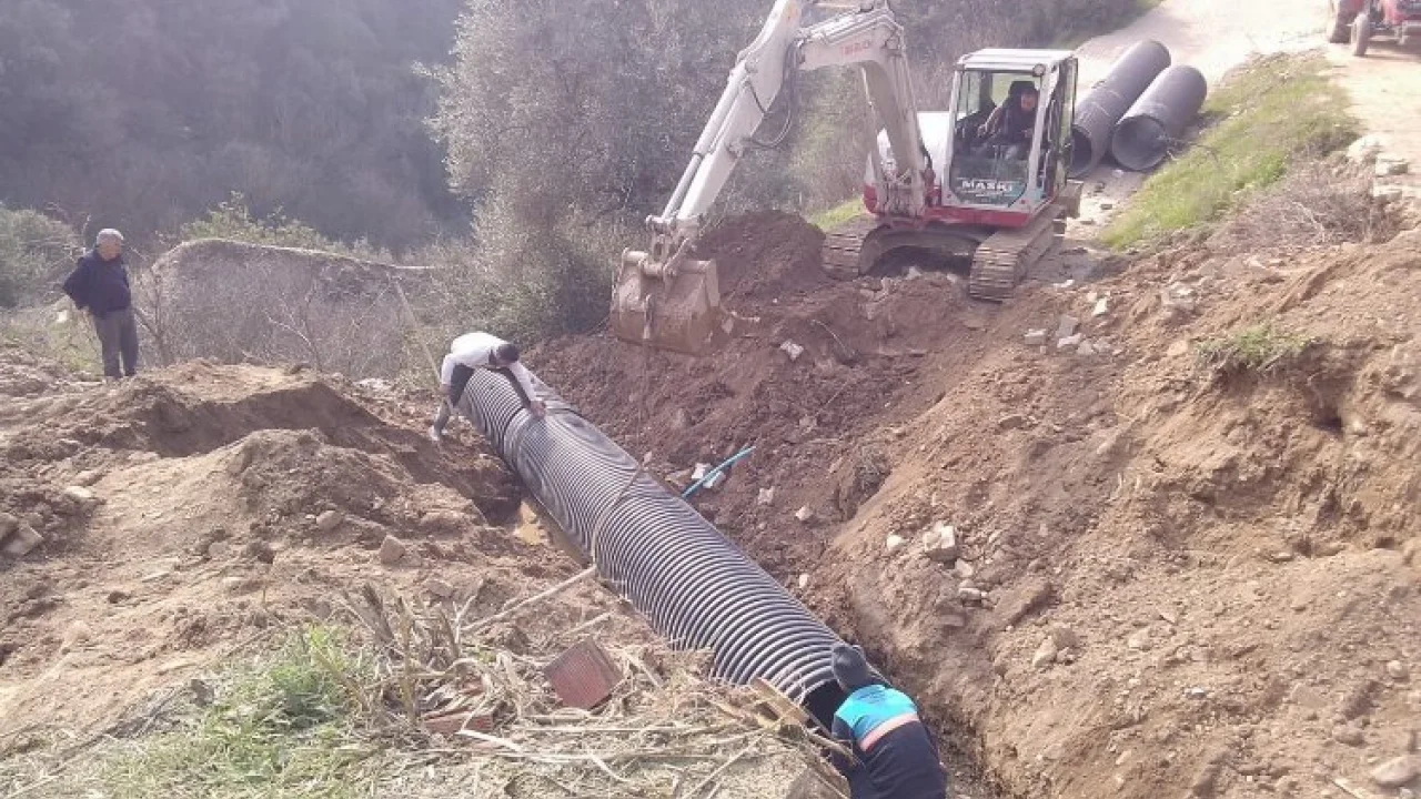 Manisa Turgutlu'da yağmur sularına karşı çifte önlem -