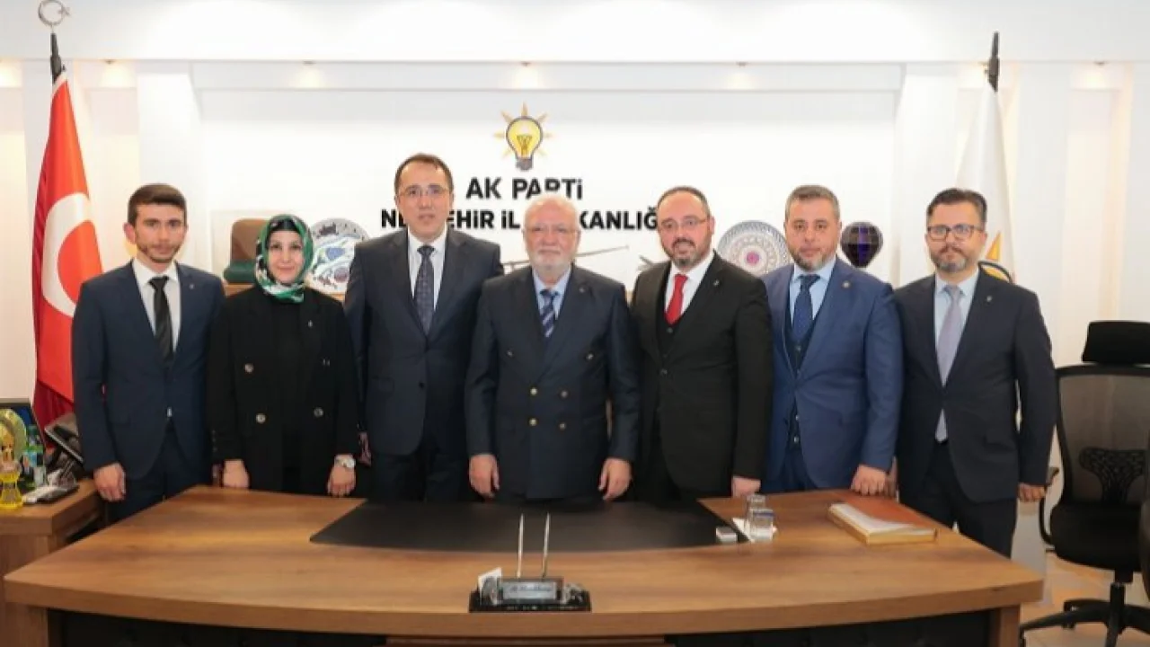 Mustafa Elitaş'tan 'koltuk sevdası' yorumu -