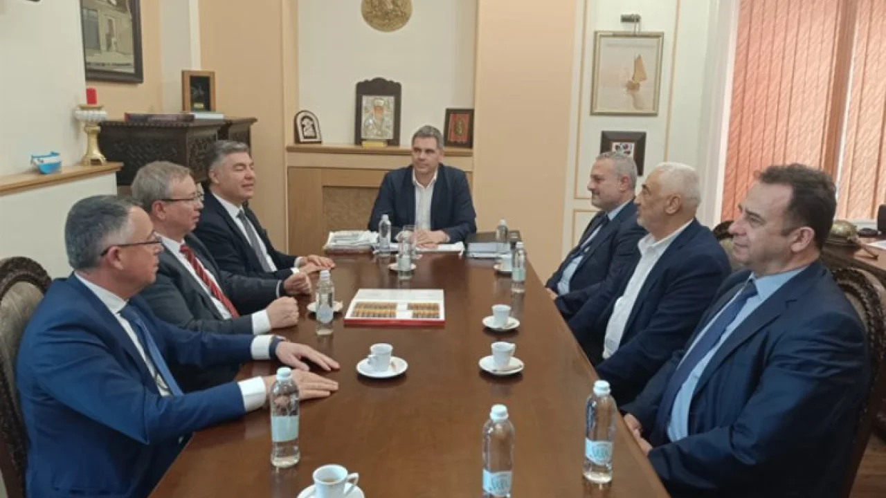 Trakya Üniversitesi heyetinden Burgaz Valisi Vılço Çolakov’a ziyaret -