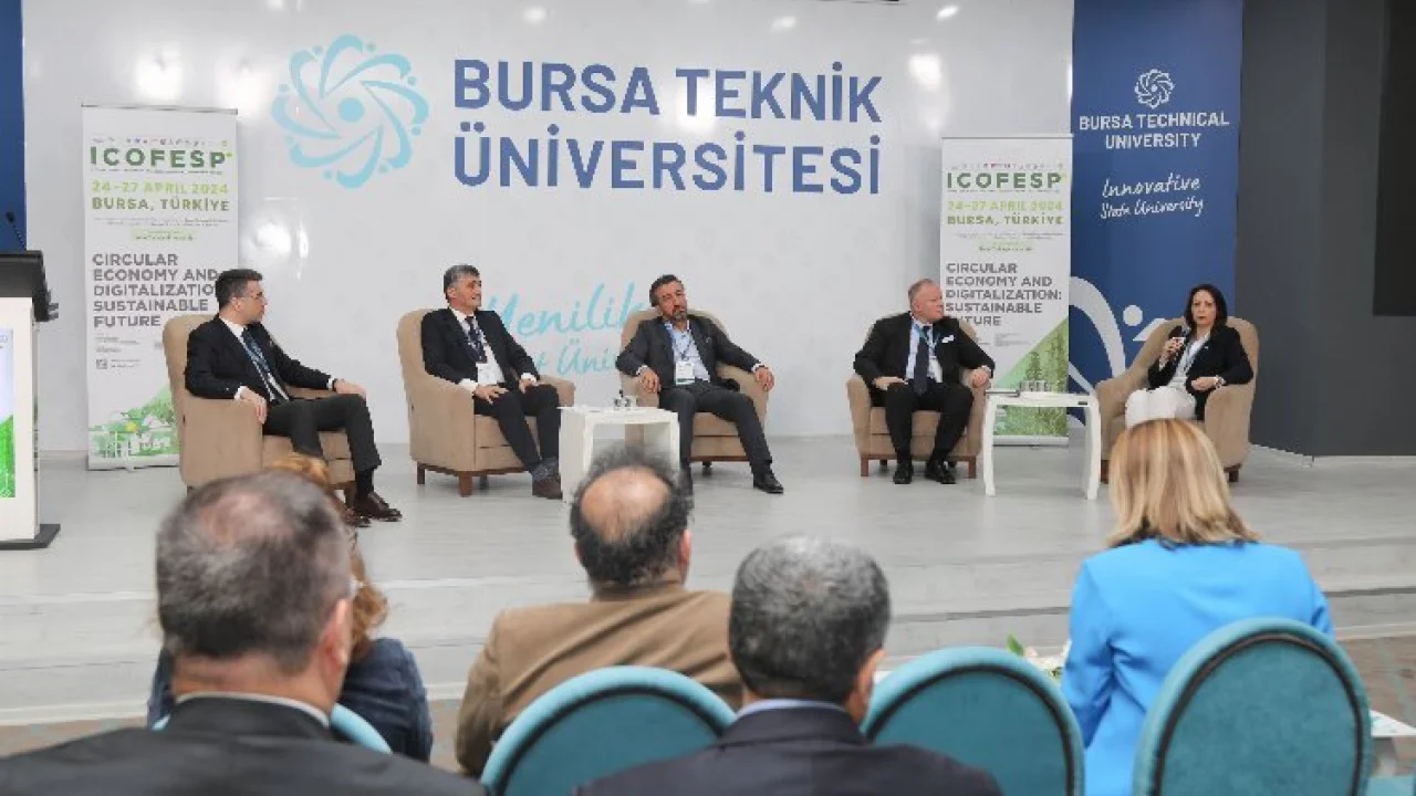   BTÜ’de küresel ekonomik gelişmeler değerlendirildi -