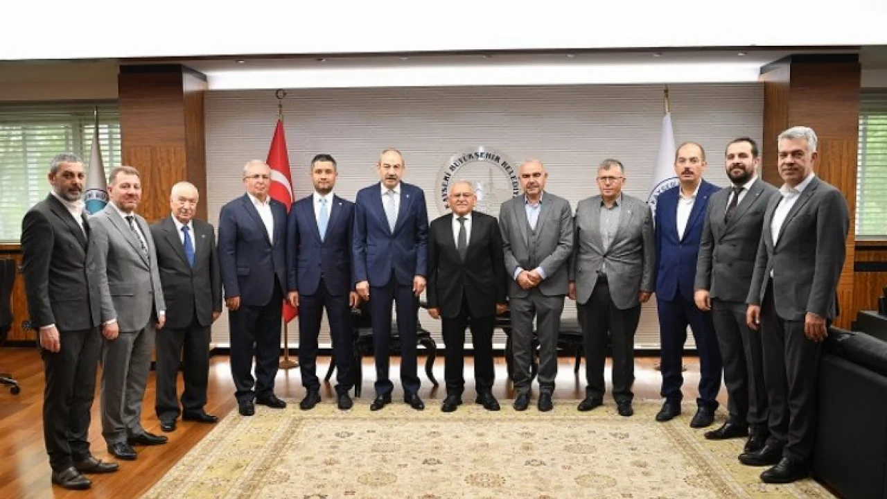 KTO heyetini ağırlayan Başkan Büyükkılıç’tan “birlik” vurgusu -