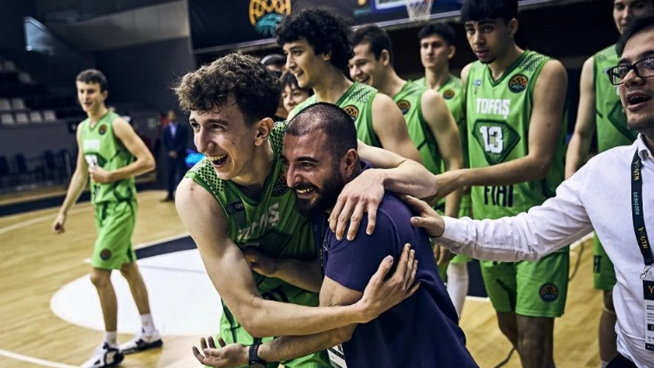 TOFAŞ U18 Şampiyonlar Ligi'ni üçüncülükle tamamladı -