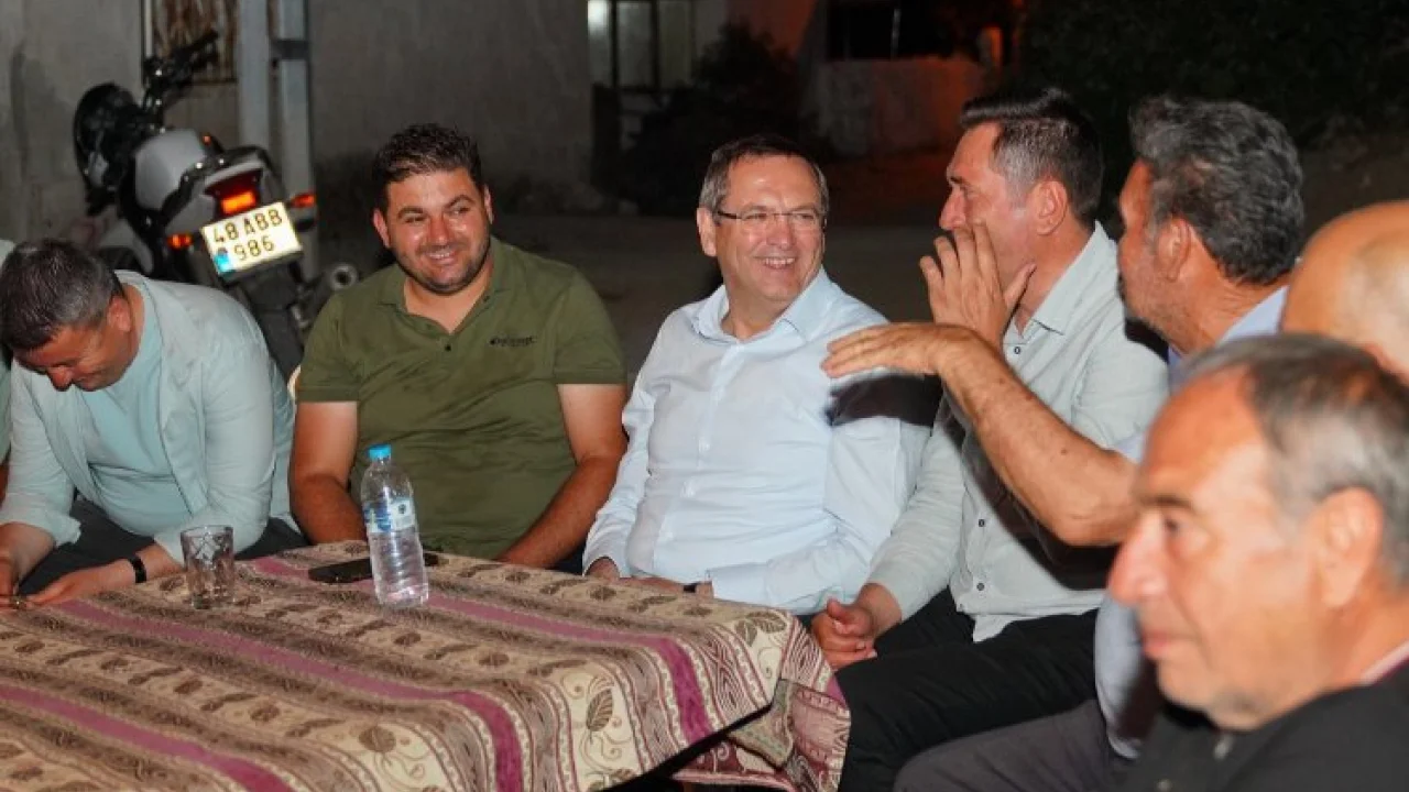 Ayvalık'ın köylerinde Başkan Ergin'e sıcak karşılama -