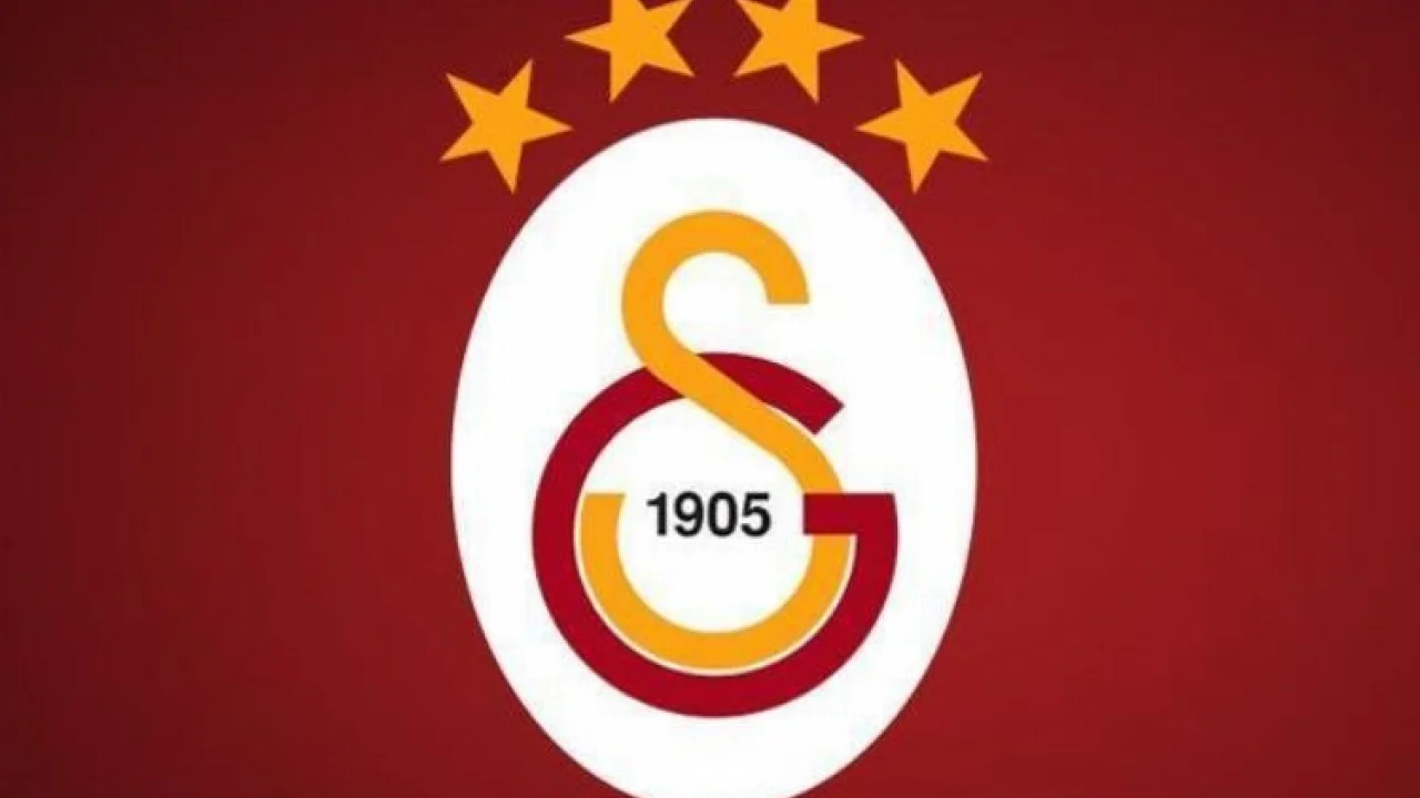 Bakan Bak'tan Galatasaray'a tebrik -
