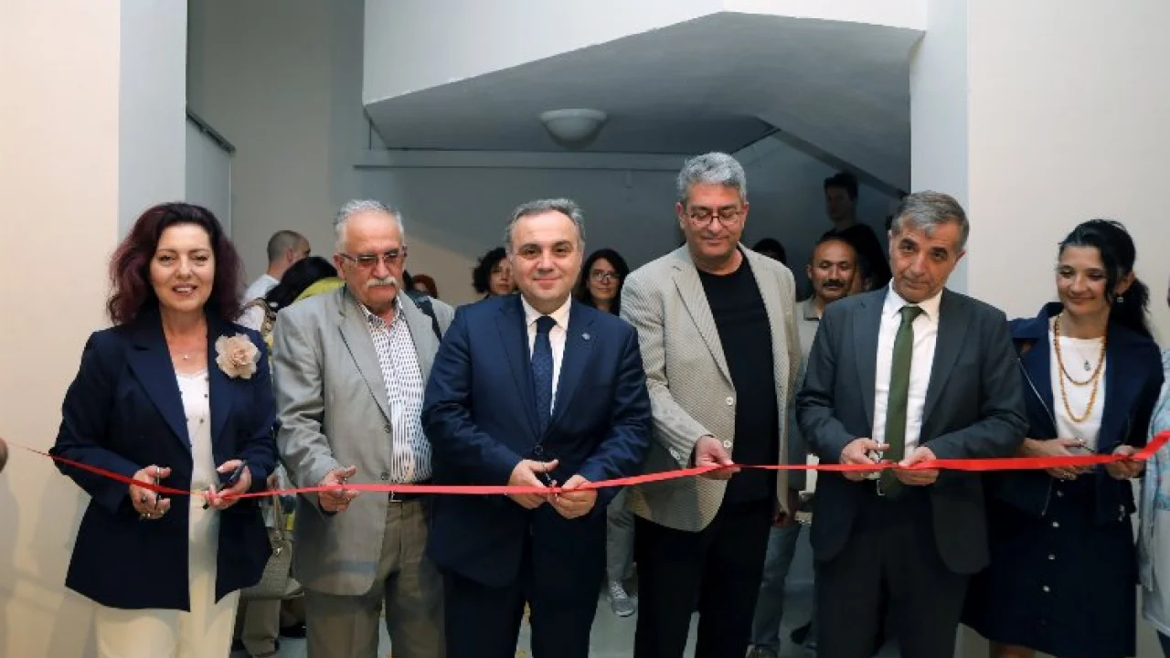 ERÜ Rektörlük Güzel Sanatlar Bölümü’nden resim şöleni -