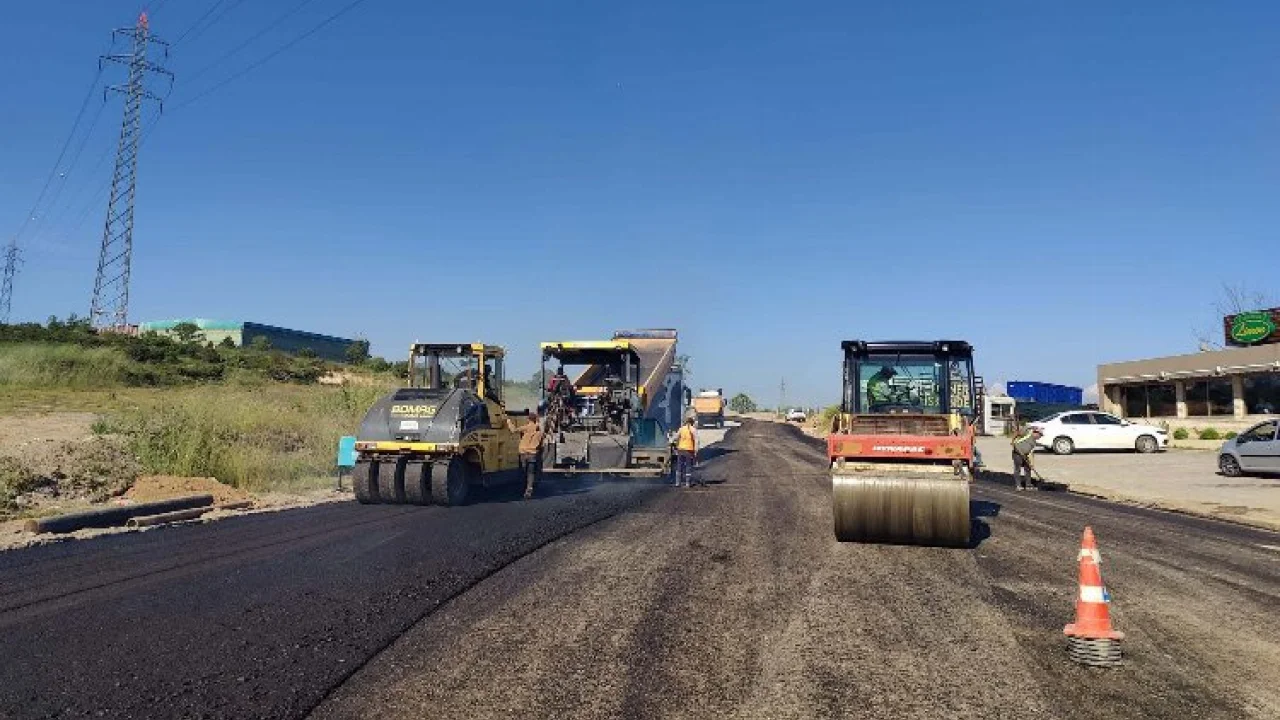 Gebze Pelitli Yolu Caddesine asfalt -