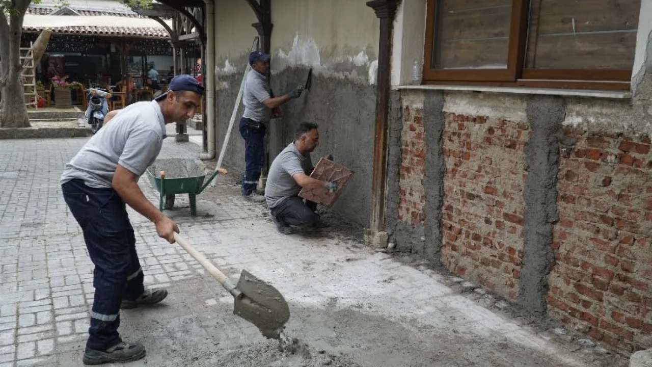İzmir Efes Selçuk'ta umumi tuvaletlere bakım -