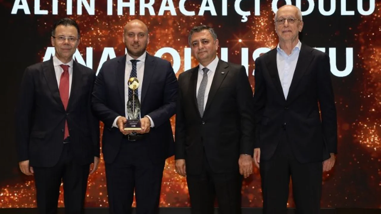 Anadolu Isuzu'ya ihracatta 'altın' ödül -
