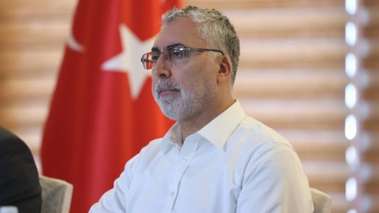 Bakan Işıkhan SGK İl müdürleri ile çevrim içi buluştu -