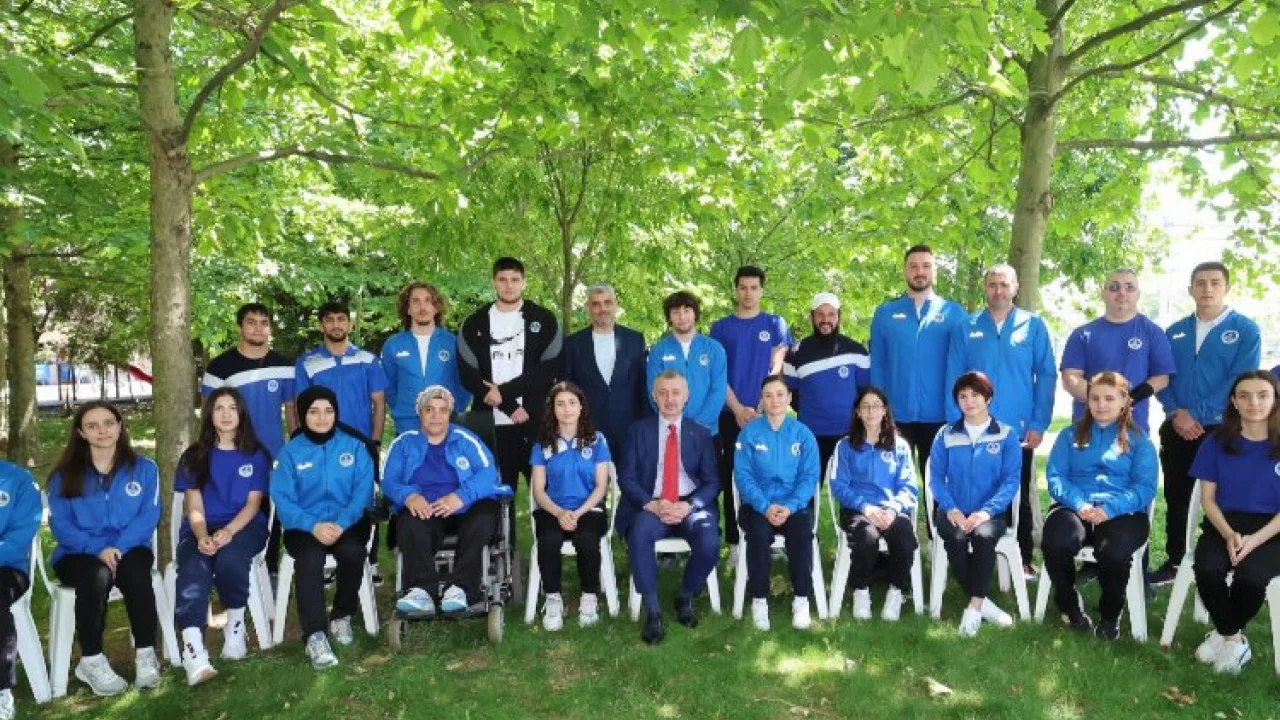 Başkan Büyükakın; Kocaeli’nin gururu Kağıtspor -