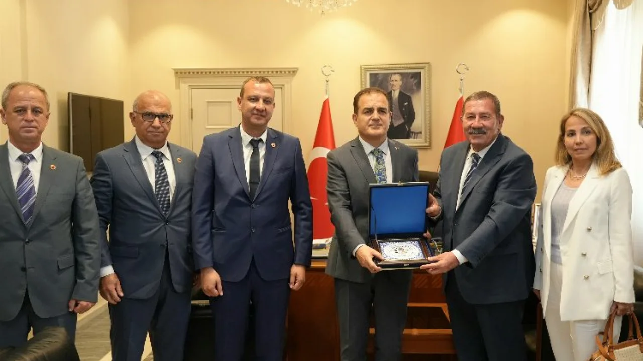 Başkan Topuz’dan Vali Akbıyık’a ziyaret -