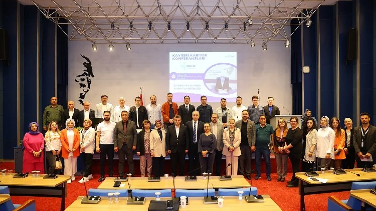Büyükşehir’in Kayseri Kariyer Konferansları sürüyor -