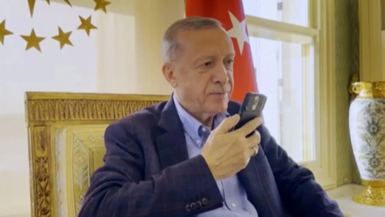 Cumhurbaşkanı Erdoğan’dan 'A Milli'lere tebrik telefonu -