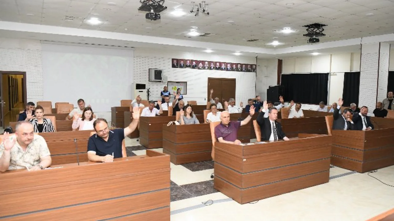 Edirne Keşan'da ulaşıma zam... Başkan Özcan'a borçlar için kredi ve devir yetkisi! -